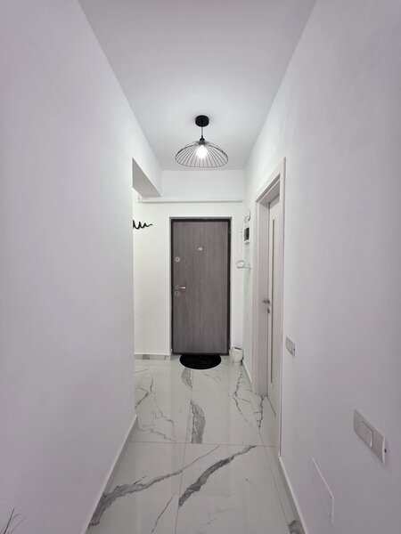 Militari Residence, Chiajna, garsoniera premium, parcare, prima inchiriere.